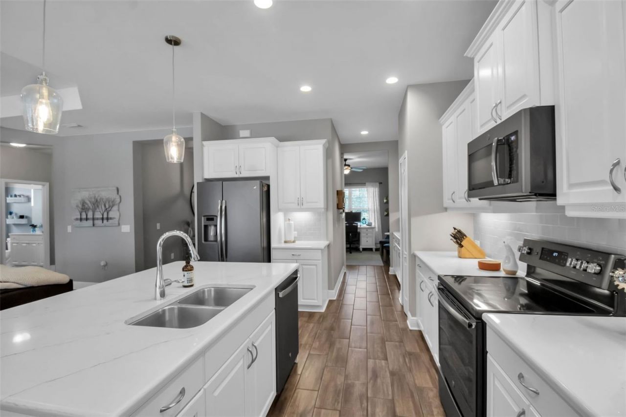 7798 Ridgelake Circle, Bradenton, FL 34203 Photo