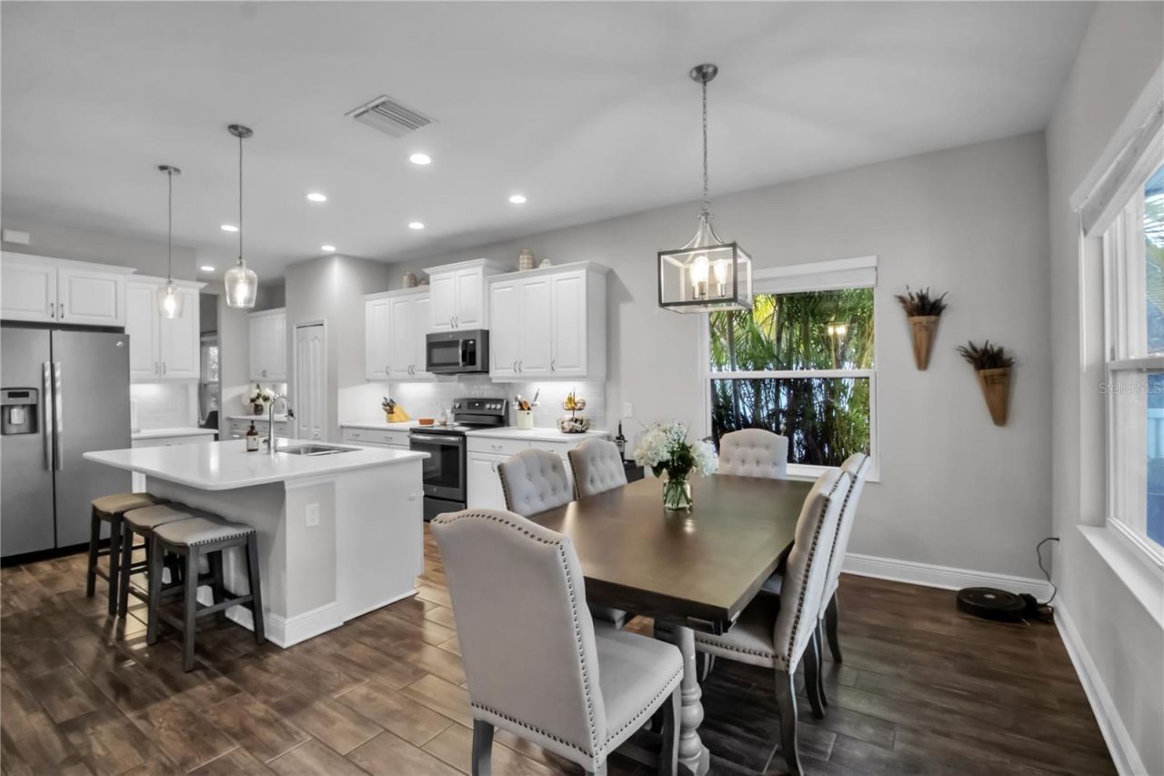 7798 Ridgelake Circle, Bradenton, FL 34203 Photo