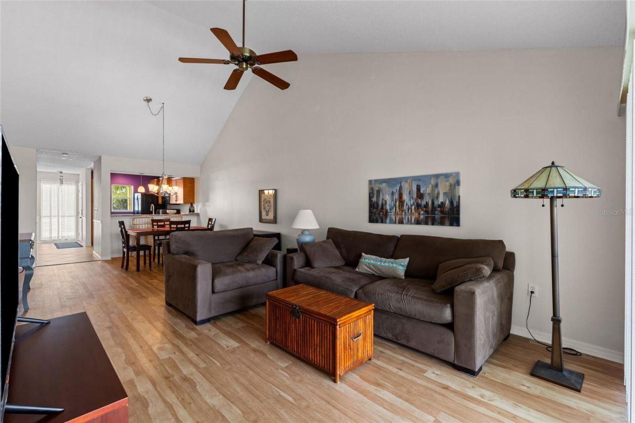 410 Cerromar Circle S, Unit 242, Venice, FL 34293 Photo