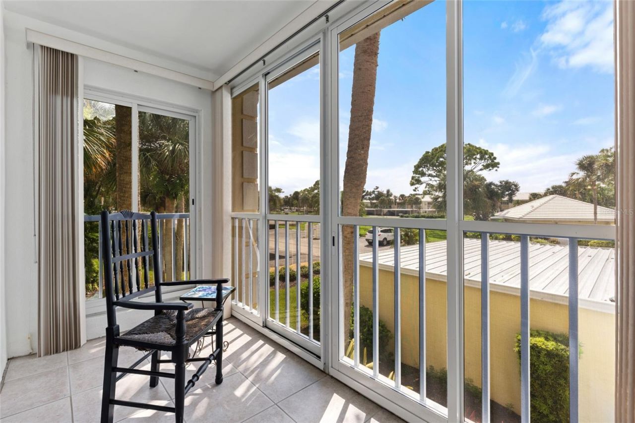 410 Cerromar Circle S, Unit 242, Venice, FL 34293 Photo