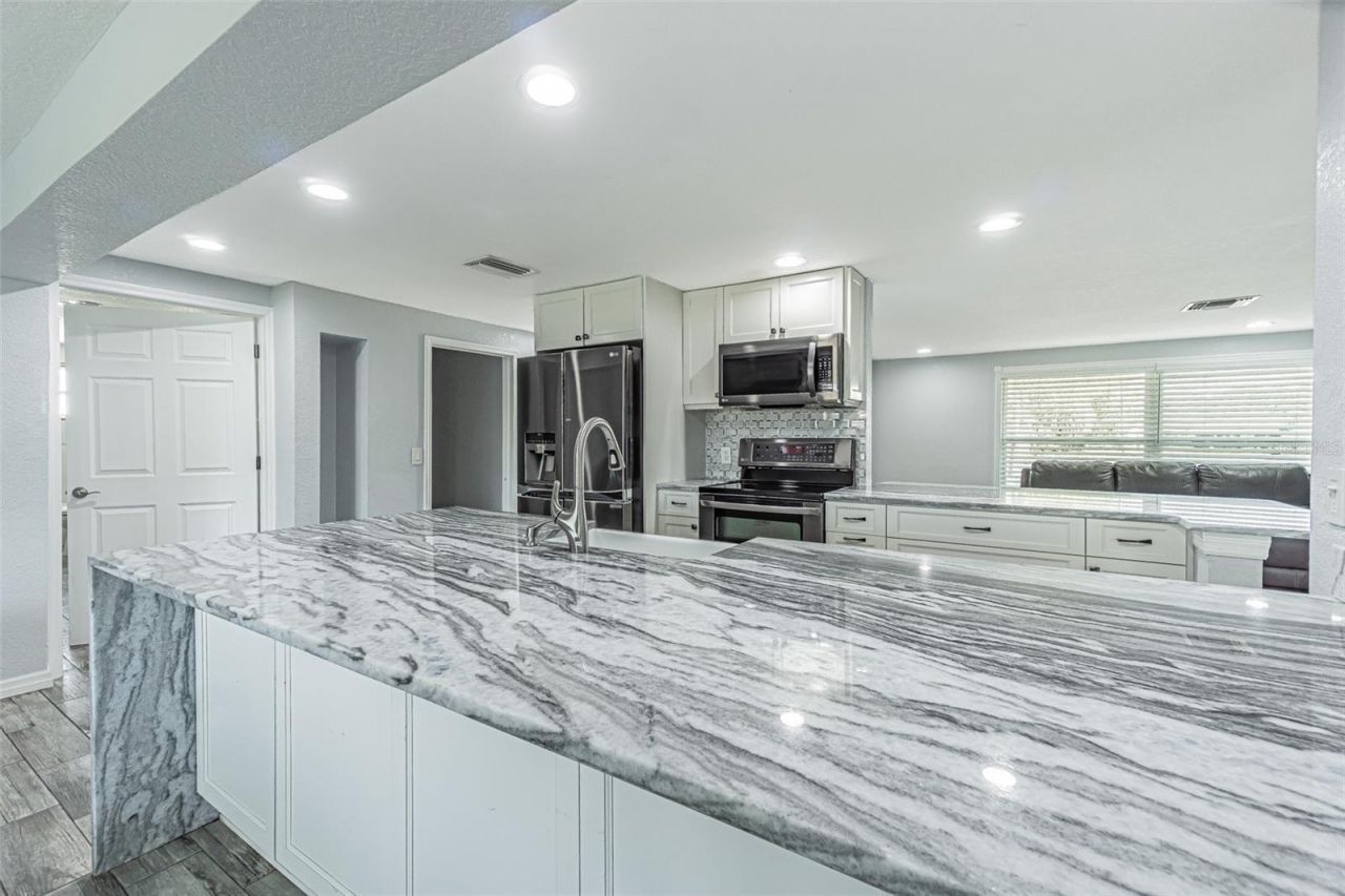 1125 Fernwood Drive, Holiday, FL 34690 Photo