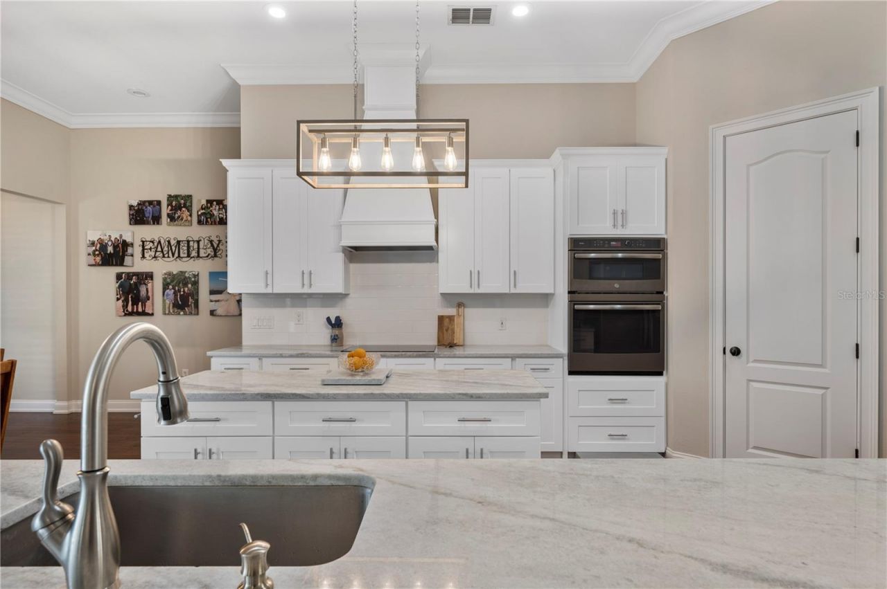 875 Ashton Oaks Circle, Lakeland, FL 33813 Photo