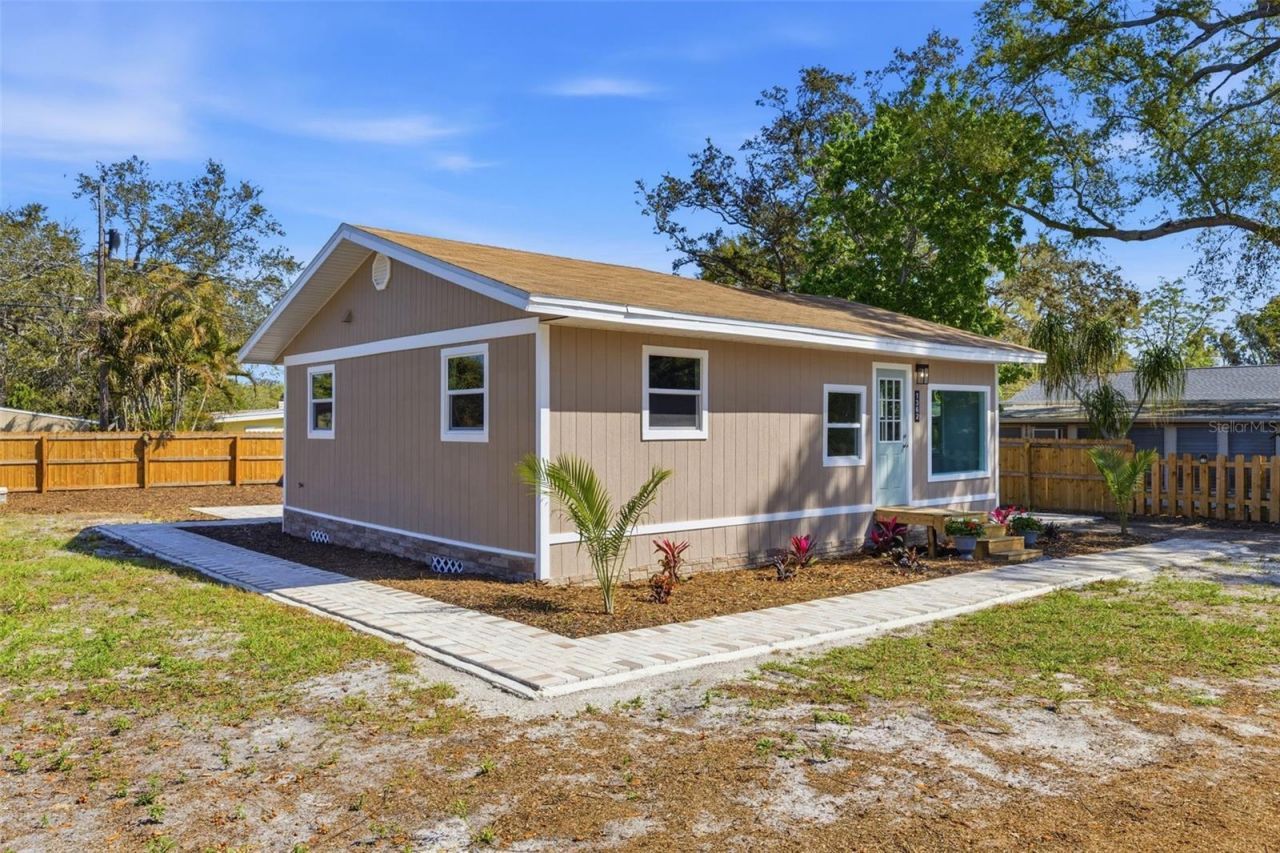 1362 Milton Street, Clearwater, FL 33756 Photo