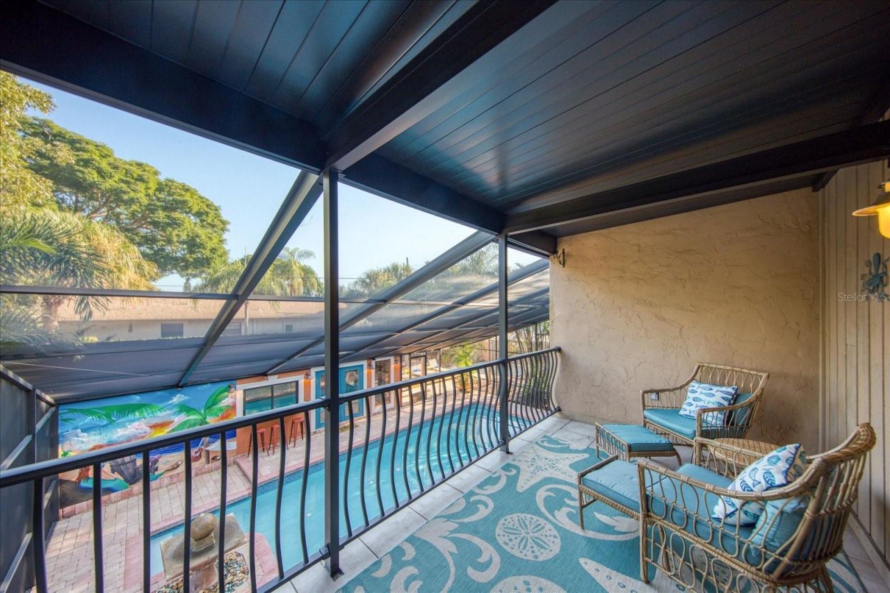 13703 Oak Forest Boulevard N, Seminole, FL 33776 Photo