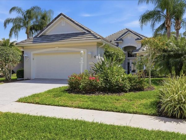6514 OAKLAND HILLS DRIVE , LAKEWOOD RANCH, FL 34202
