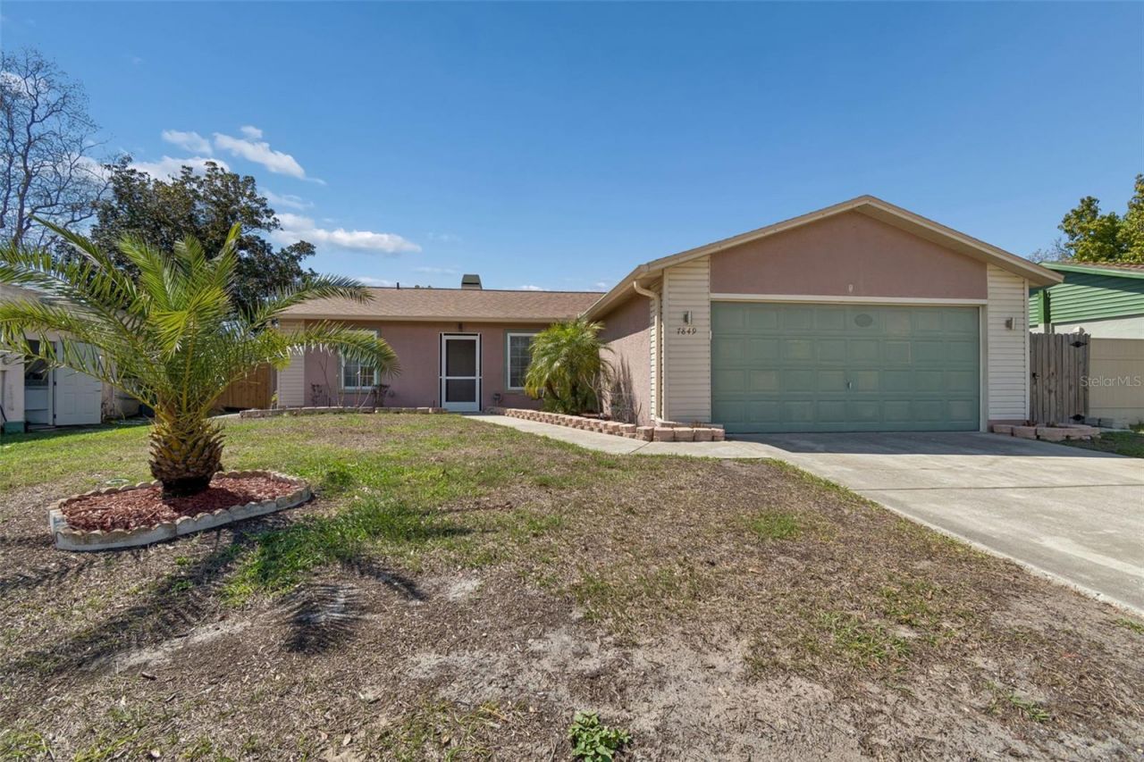 7849 Osteen Road, New Port Richey, FL 34653 Main Photo