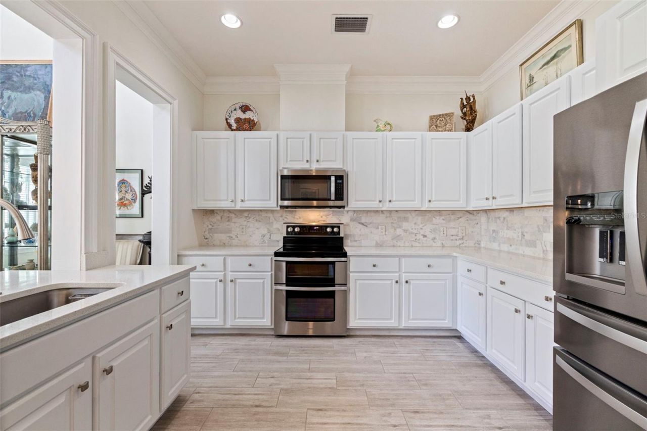 300 Newbury Place N, Saint Petersburg, FL 33716 Photo