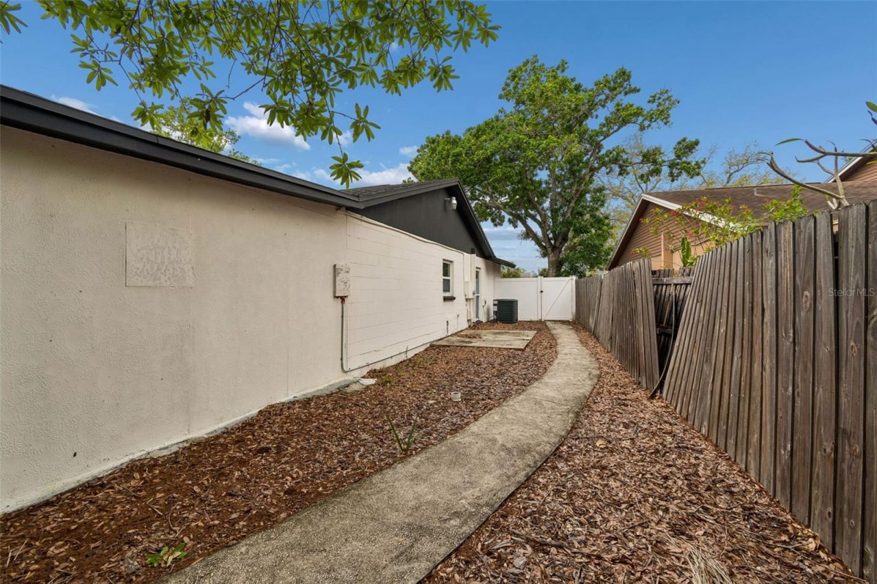 7403 Spring Court, Tampa, FL 33634 Photo