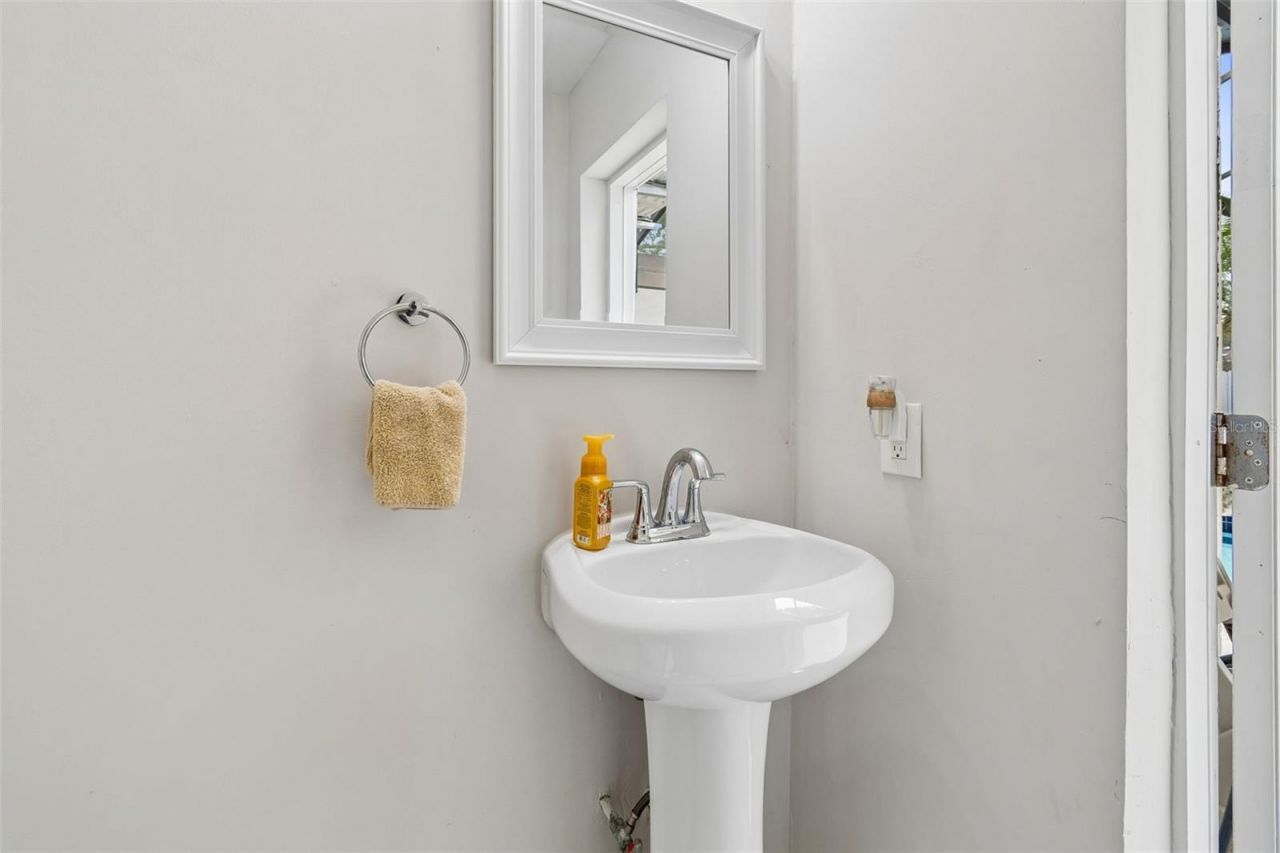 7403 Spring Court, Tampa, FL 33634 Photo