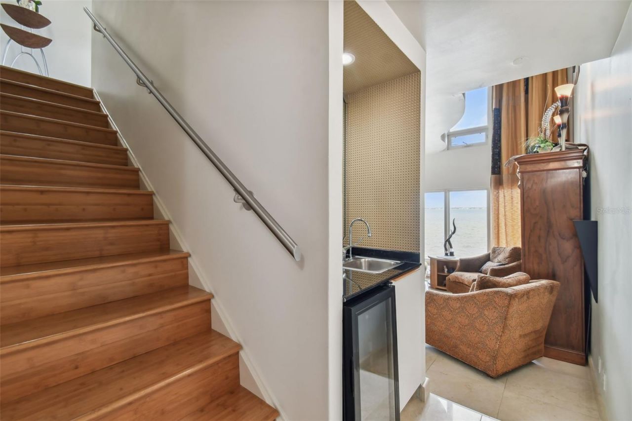 4950 Bayshore Boulevard, Unit 22, Tampa, FL 33611 Photo