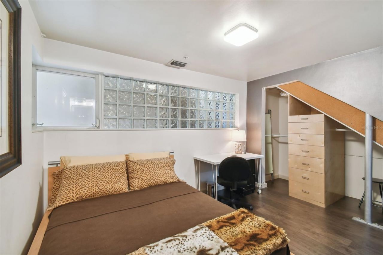 4950 Bayshore Boulevard, Unit 22, Tampa, FL 33611 Photo