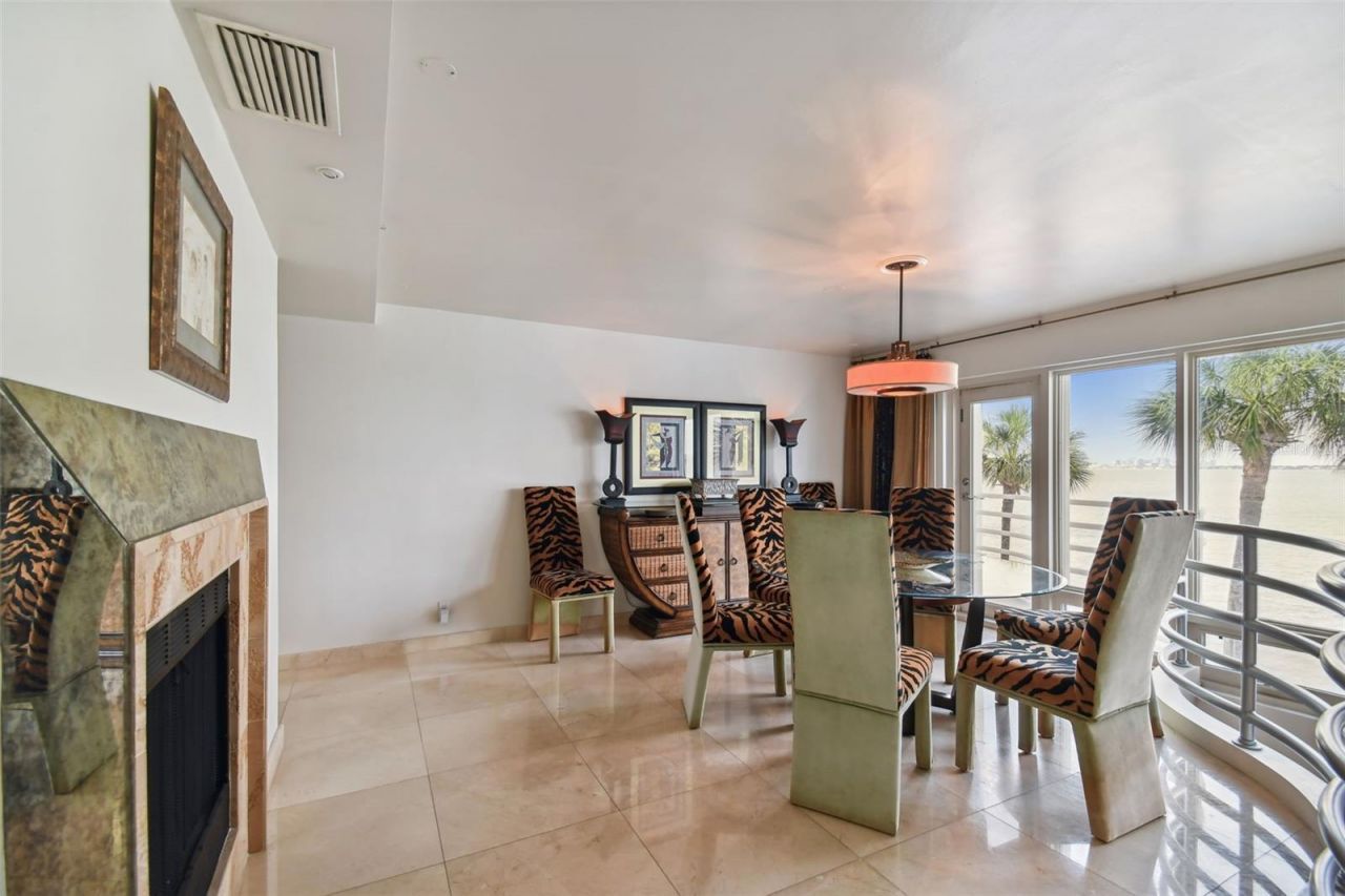 4950 Bayshore Boulevard, Unit 22, Tampa, FL 33611 Photo