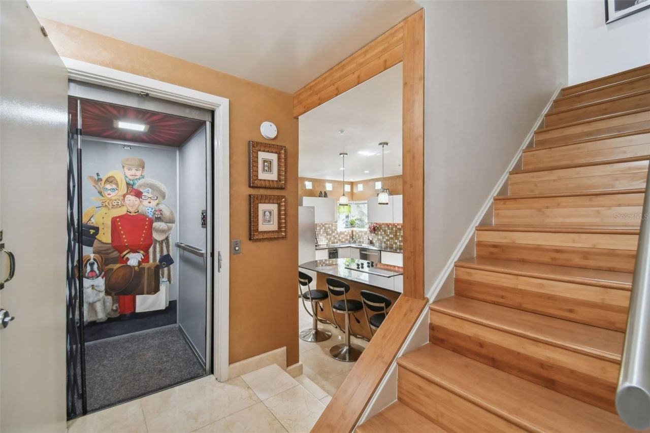 4950 Bayshore Boulevard, Unit 22, Tampa, FL 33611 Photo