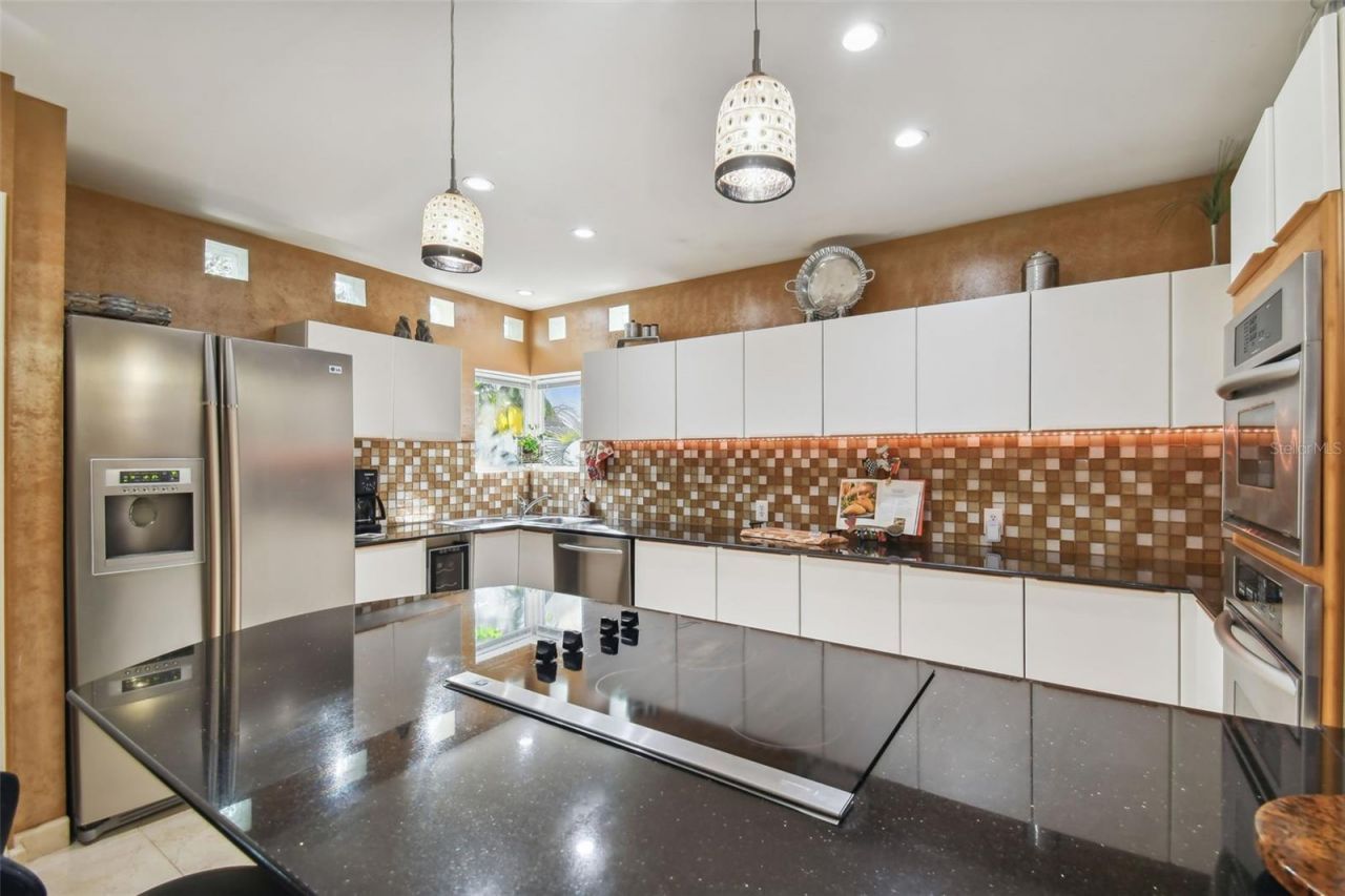 4950 Bayshore Boulevard, Unit 22, Tampa, FL 33611 Photo