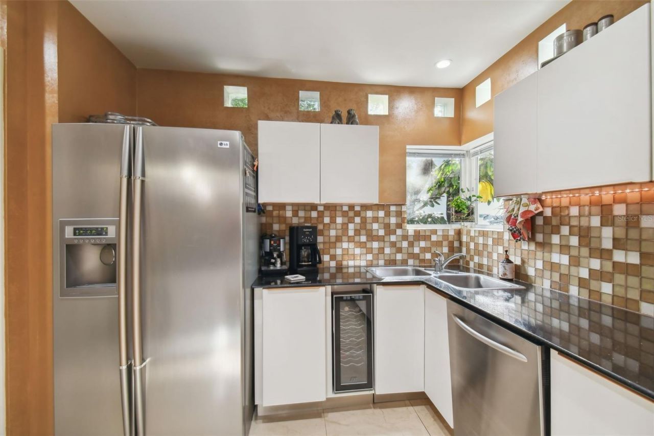 4950 Bayshore Boulevard, Unit 22, Tampa, FL 33611 Photo