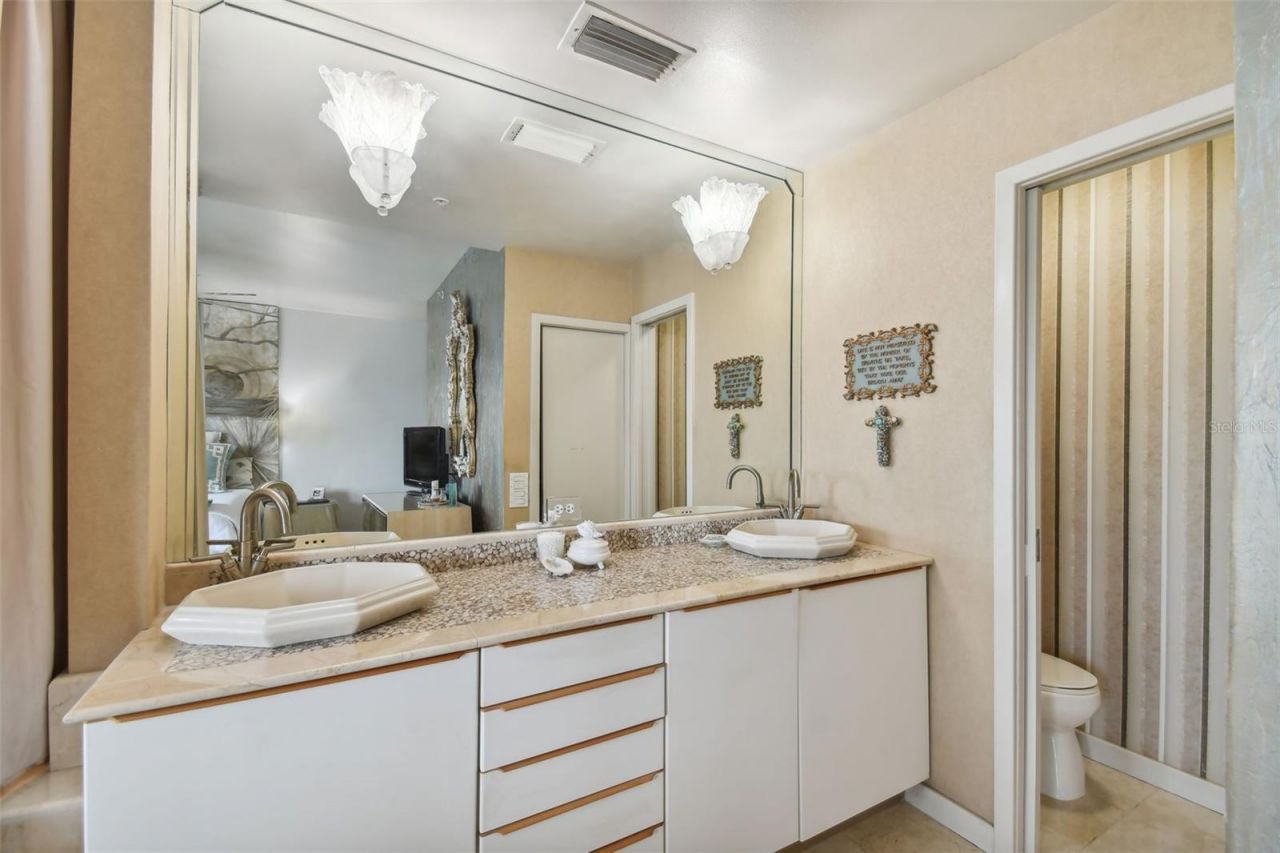 4950 Bayshore Boulevard, Unit 22, Tampa, FL 33611 Photo