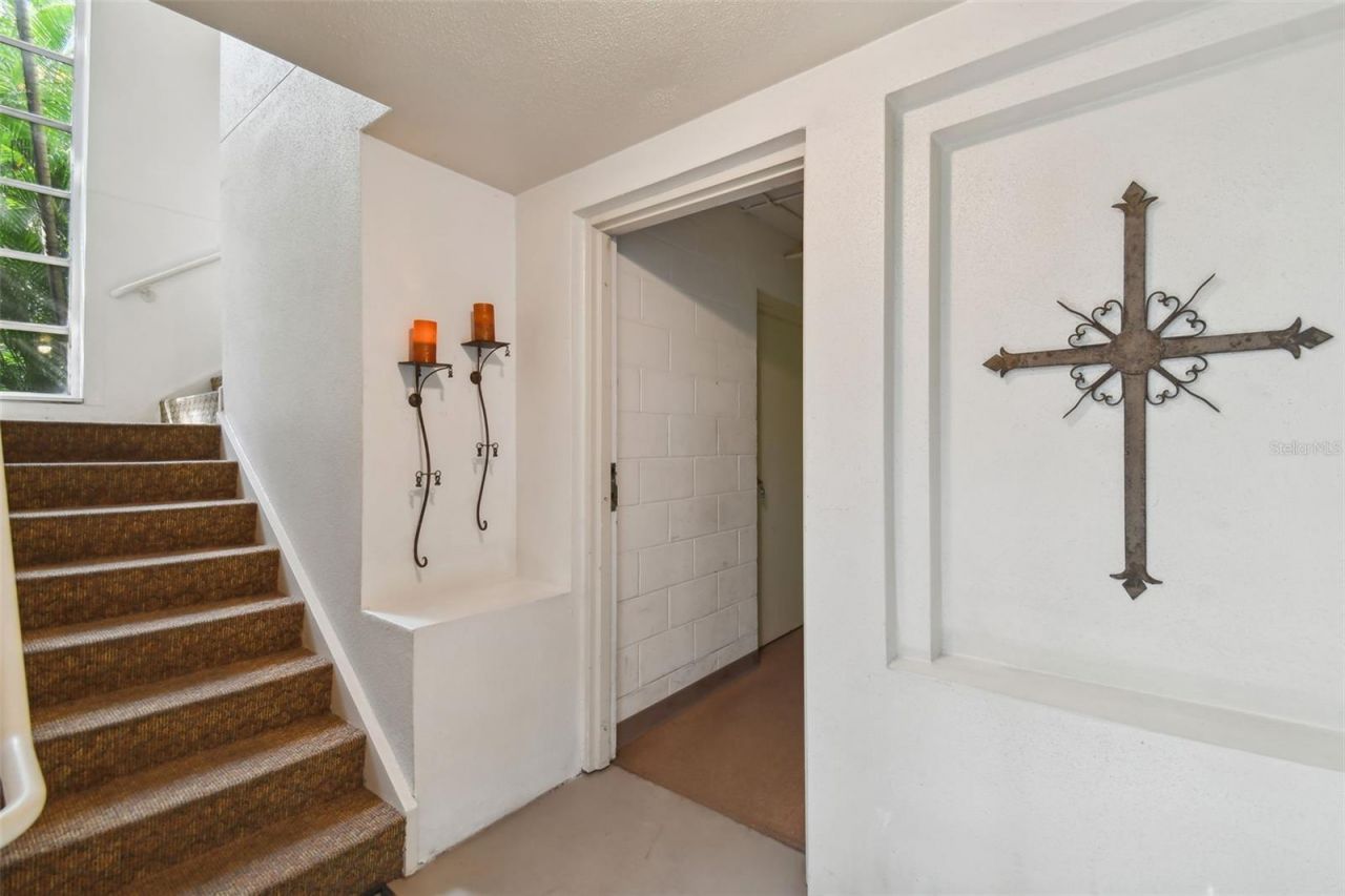 4950 Bayshore Boulevard, Unit 22, Tampa, FL 33611 Photo