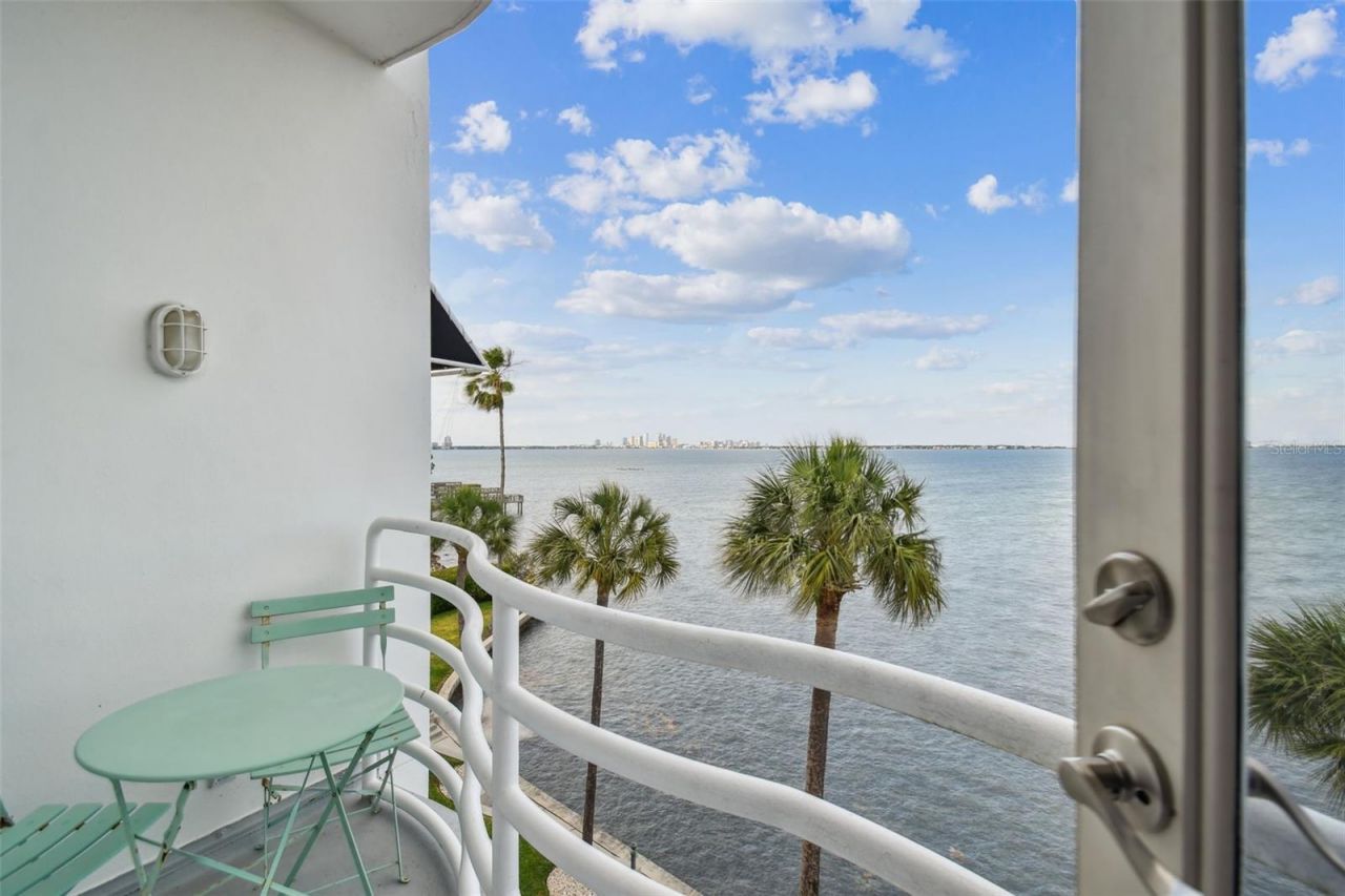 4950 Bayshore Boulevard, Unit 22, Tampa, FL 33611 Photo