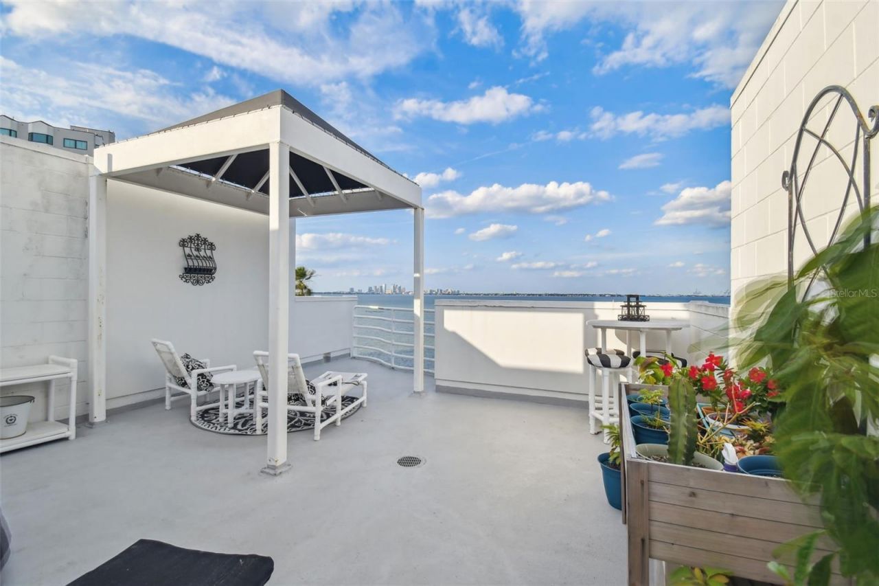 4950 Bayshore Boulevard, Unit 22, Tampa, FL 33611 Photo