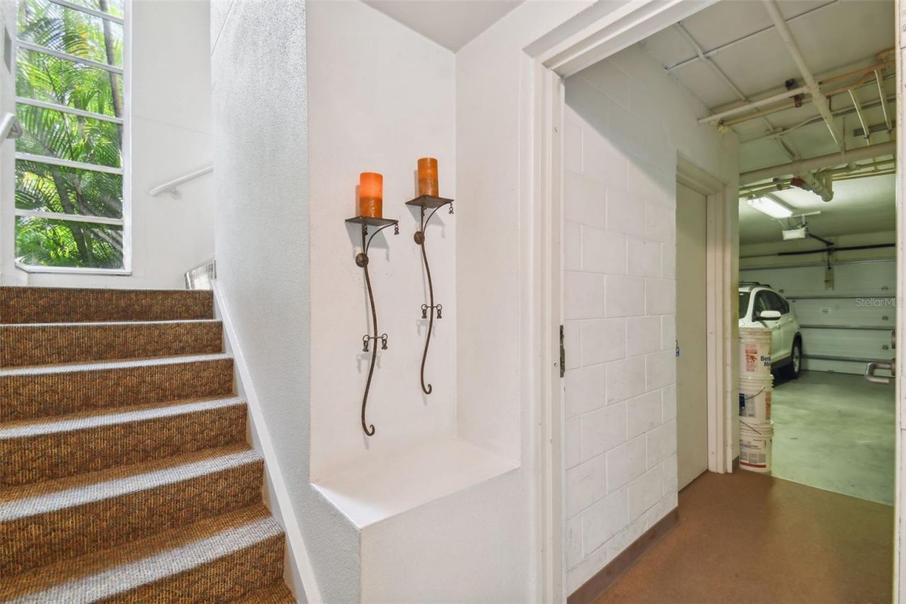 4950 Bayshore Boulevard, Unit 22, Tampa, FL 33611 Photo