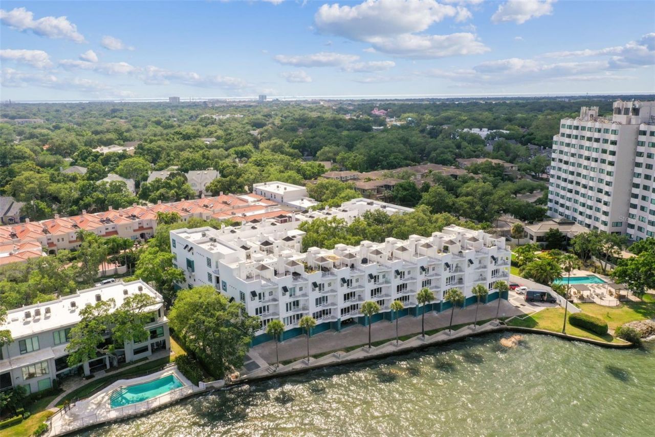 4950 Bayshore Boulevard, Unit 22, Tampa, FL 33611 Photo