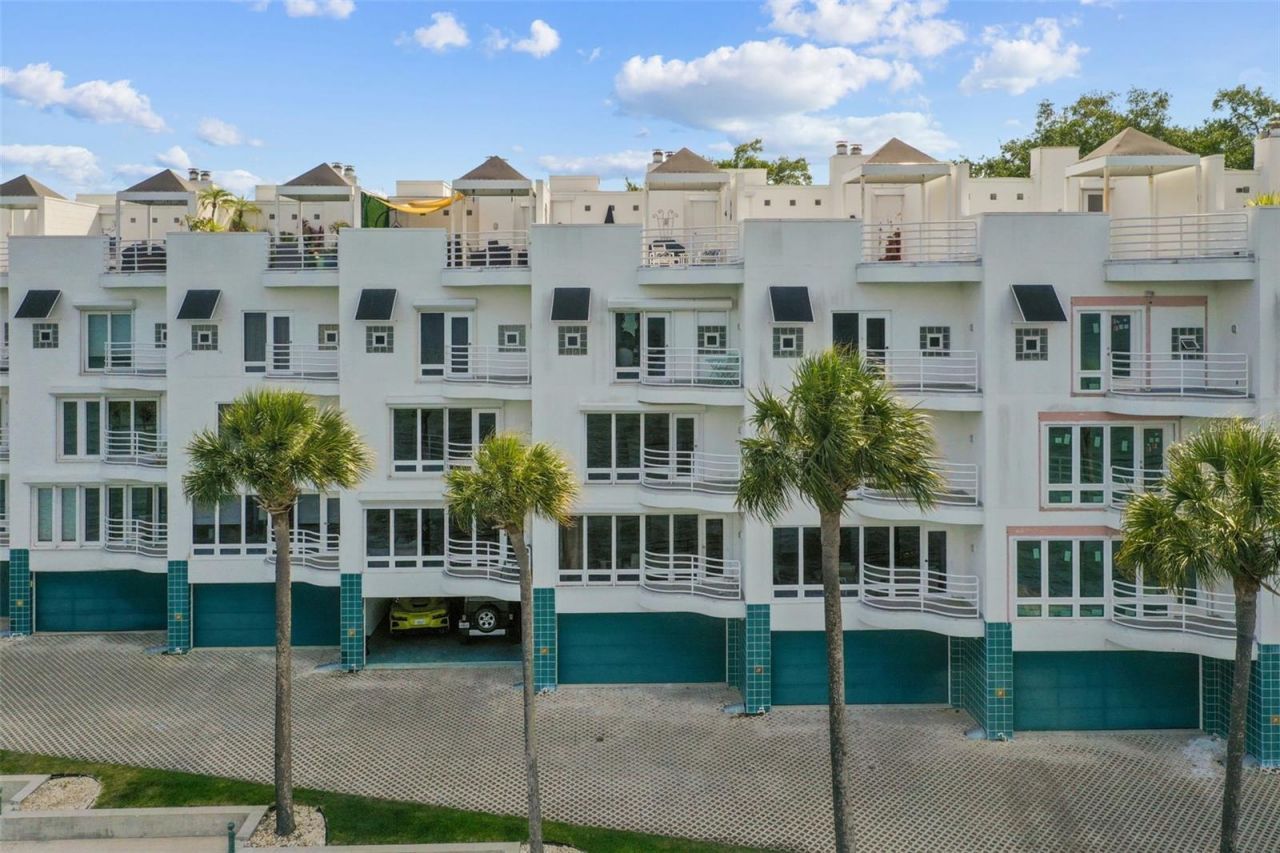 4950 Bayshore Boulevard, Unit 22, Tampa, FL 33611 Photo