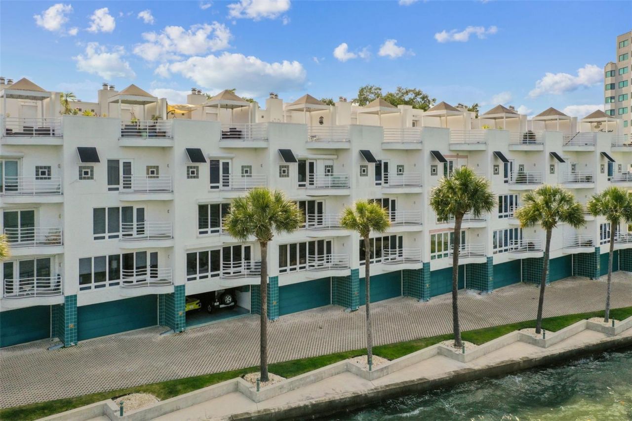 4950 Bayshore Boulevard, Unit 22, Tampa, FL 33611 Photo