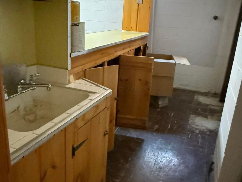 41 Westmoor Drive, London, OH 43140 Photo 19