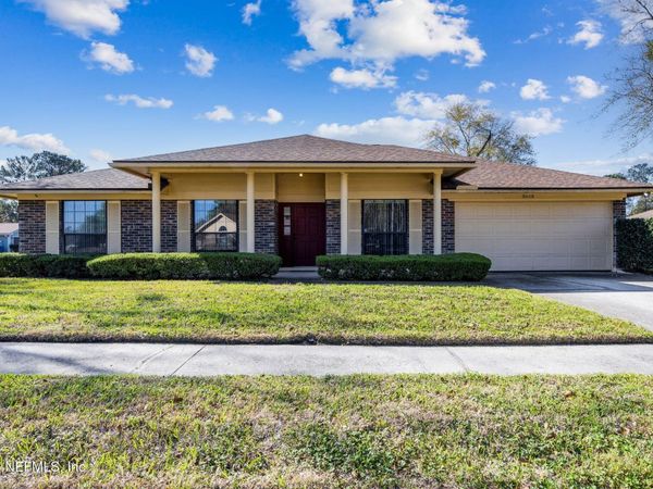 5848 COPPER LAKE Drive, Jacksonville, FL 32218