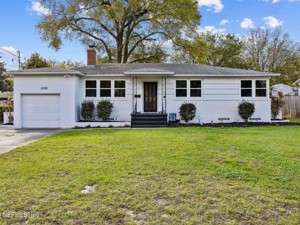 6338 MERCER Circle W, Jacksonville, FL 32217