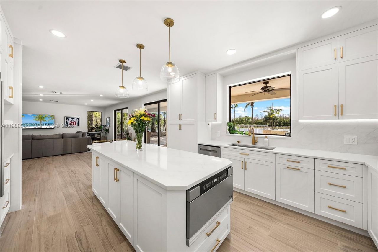 2174 Quail Roost Dr , Weston, FL 33327 Photo