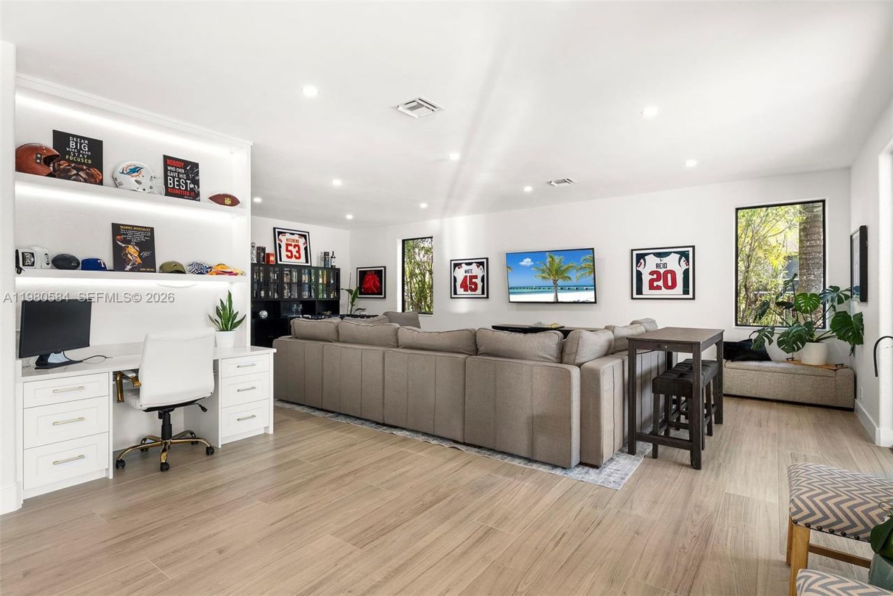 2174 Quail Roost Dr , Weston, FL 33327 Photo