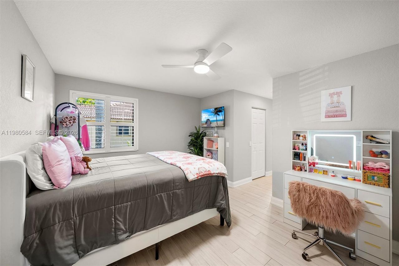 2174 Quail Roost Dr , Weston, FL 33327 Photo