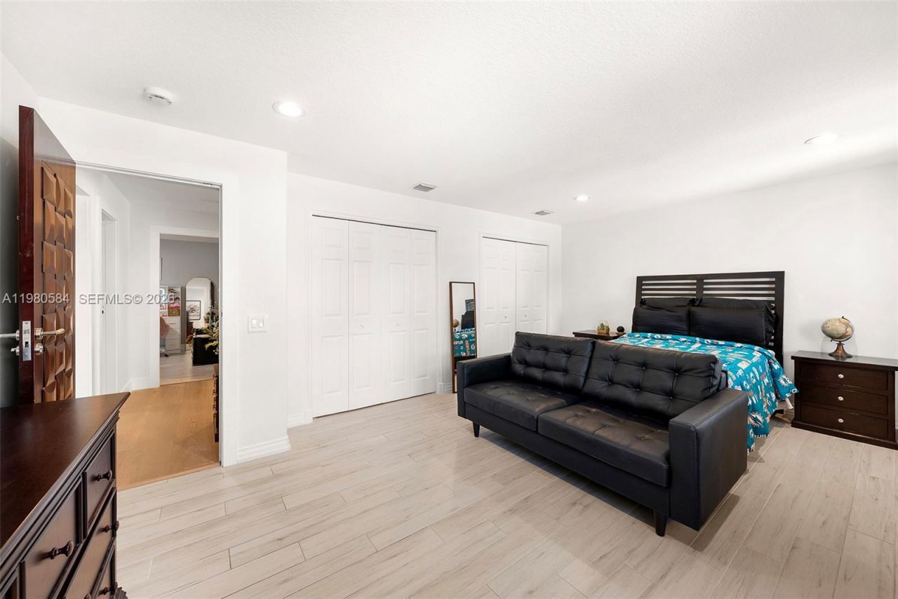 2174 Quail Roost Dr , Weston, FL 33327 Photo