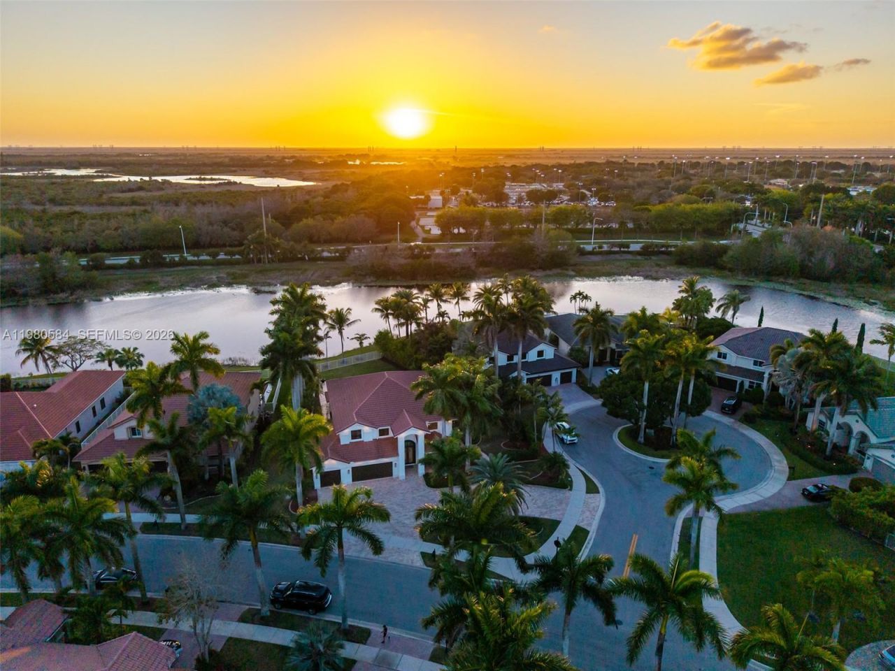 2174 Quail Roost Dr , Weston, FL 33327 Photo