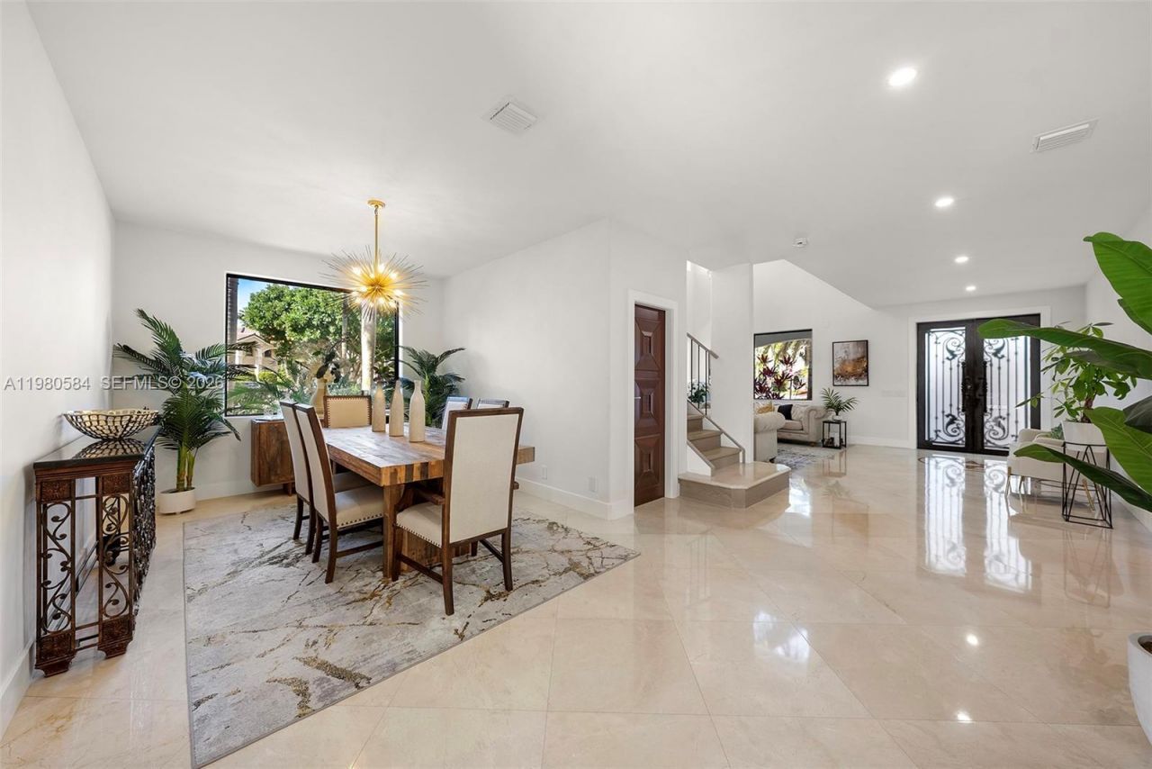 2174 Quail Roost Dr , Weston, FL 33327 Photo