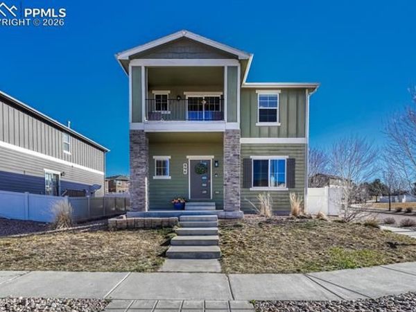 898 Antrim Loop, Colorado Springs, CO 80910