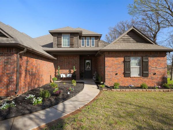3630 Riverwood Lane, Edmond, OK 73034