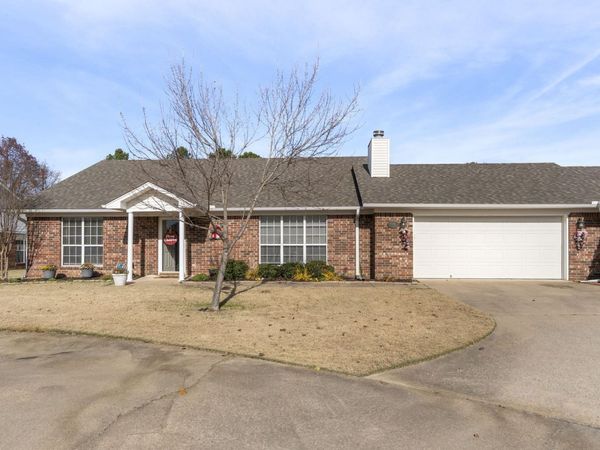 1005 S German Lane #89, Conway, AR 72034