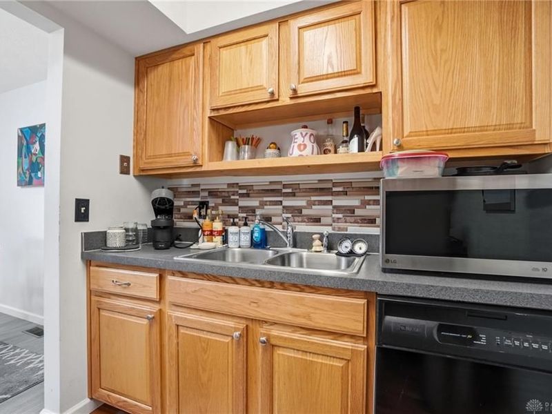 2281 Crew Circle, West Carrollton, OH 45439 Photo 14