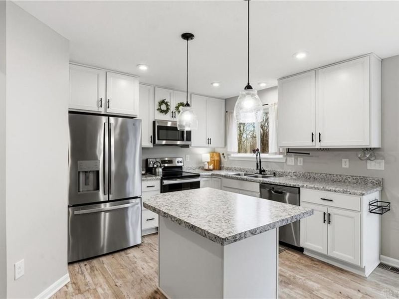 1494 Indigo Drive, Fairborn, OH 45324 Photo 11