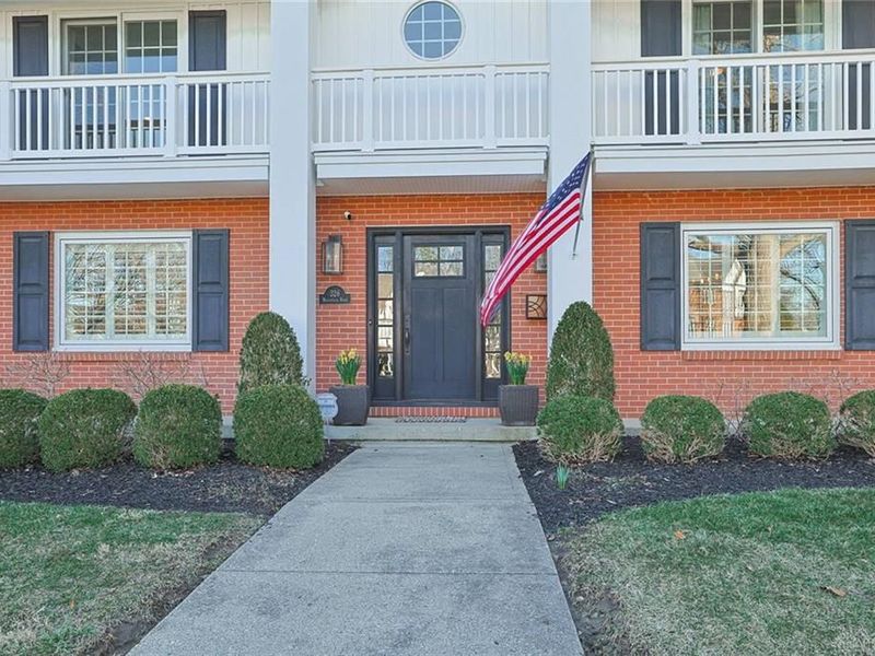 326 Maysfield Road, Oakwood, OH 45419 Photo 2