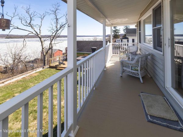 135 Hudson Street, Glasco, NY 12432