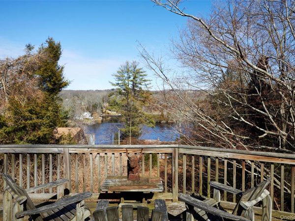 23 Bouton Street, South Salem, NY 10590