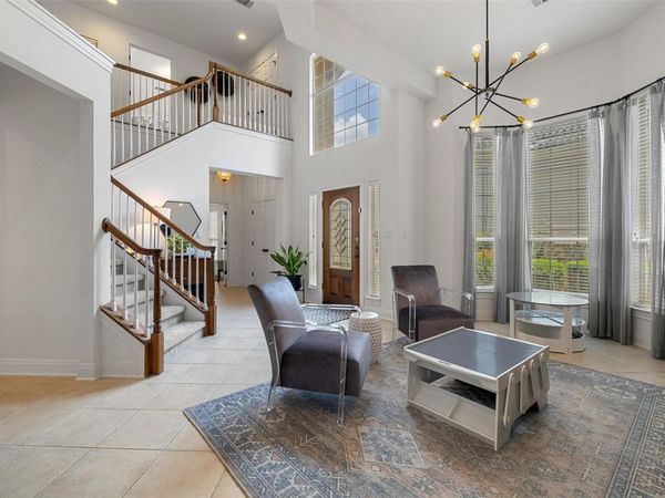 209 The Hills DR , Unit 10, Austin, TX 78738