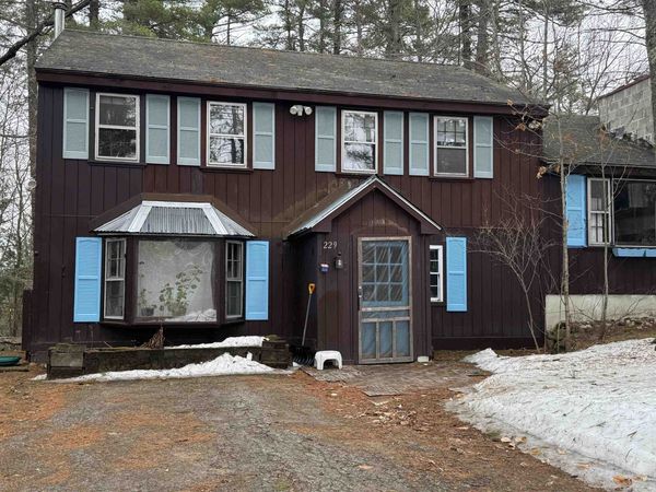 229 Tasker Hill Road, Conway, NH 03818