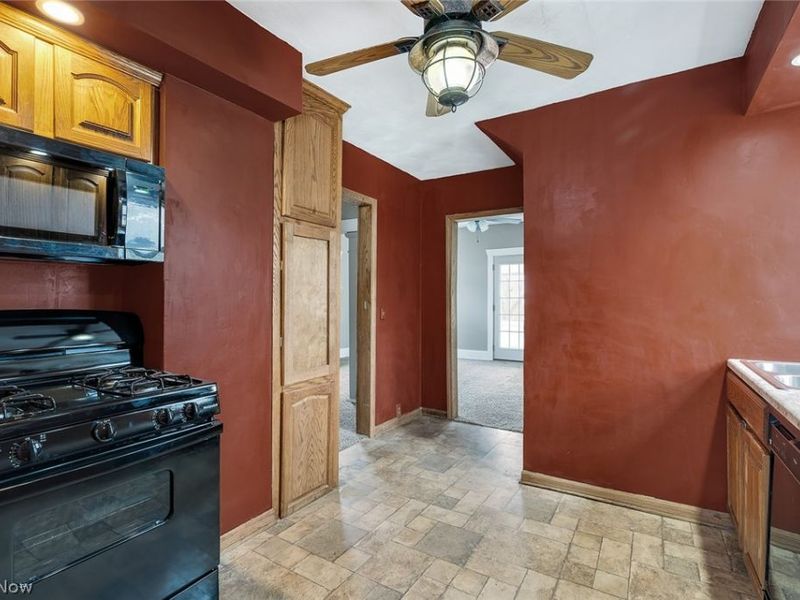 70 S Glenellen Avenue, Youngstown, OH 44509 Photo 16