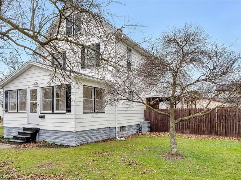 70 S Glenellen Avenue, Youngstown, OH 44509 Photo 2