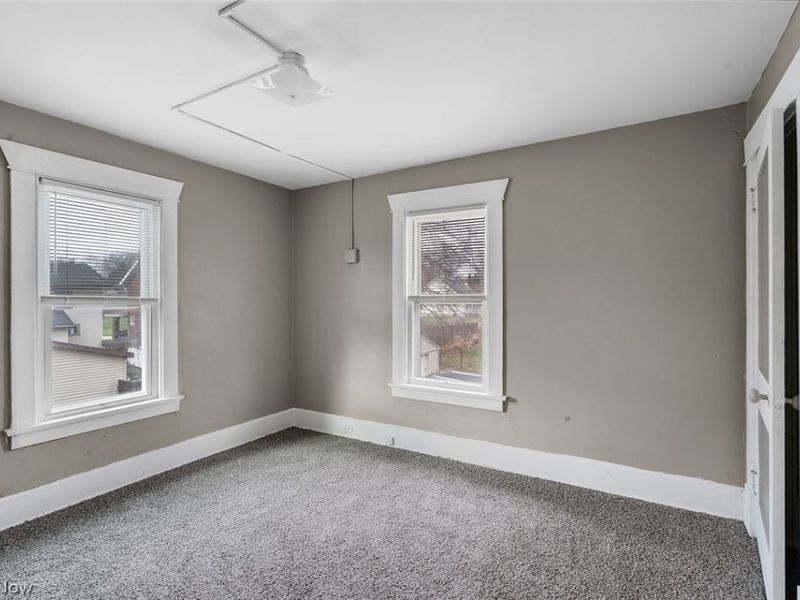 70 S Glenellen Avenue, Youngstown, OH 44509 Photo 22