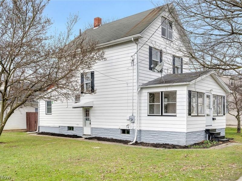 70 S Glenellen Avenue, Youngstown, OH 44509 Photo 3